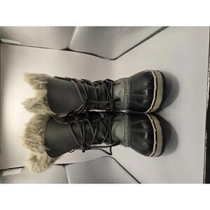 Sorel Kid's Winter Boots with Faux Fur youth size 2